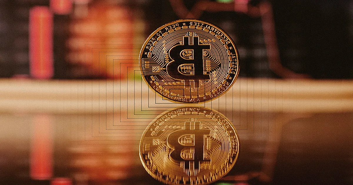 A striking image of Bitcoin, Ethereum, and Ripple coins illustrating modern digital currency. — Foto: Worldspectrum / Pexels